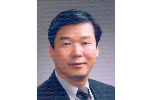 김기련(명예교수)