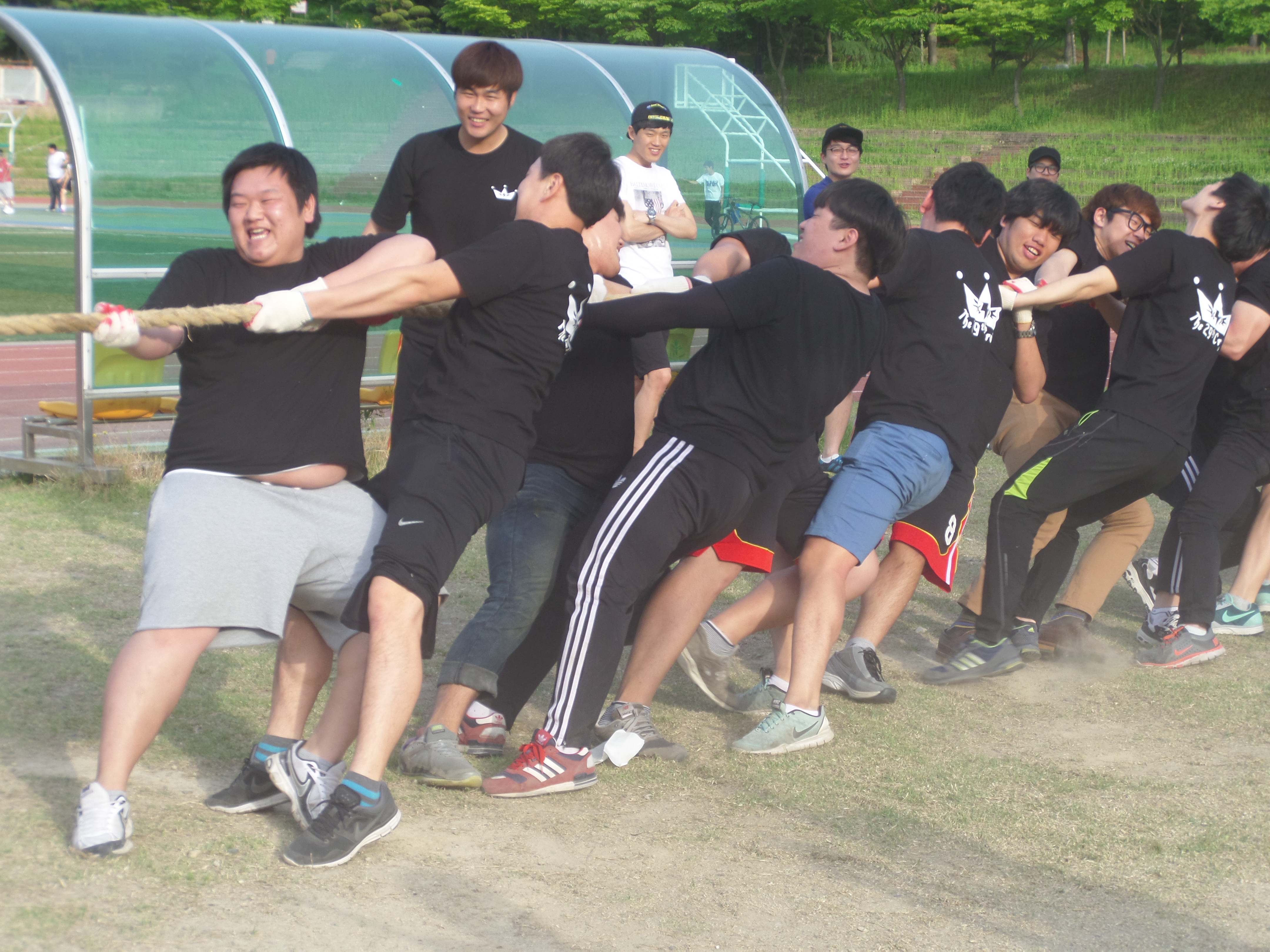 2014 전자공학과 체육대회 게시글의 4 번째 이미지
