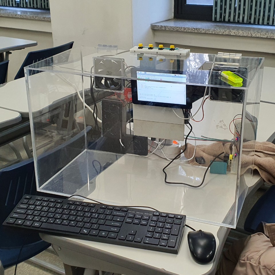 제 30회 전자공학과 졸업작품전시회 게시글의 2 번째 이미지