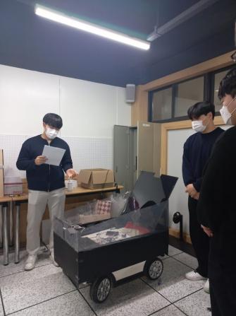 전기전자공학과 제32회 졸업작품전시회 개최 이미지