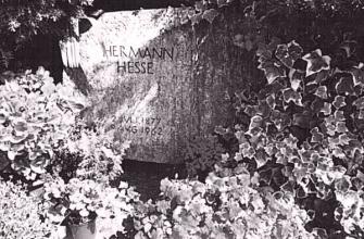 헤르만 헤세 묘지(Hermann Hesse Grave) 이미지