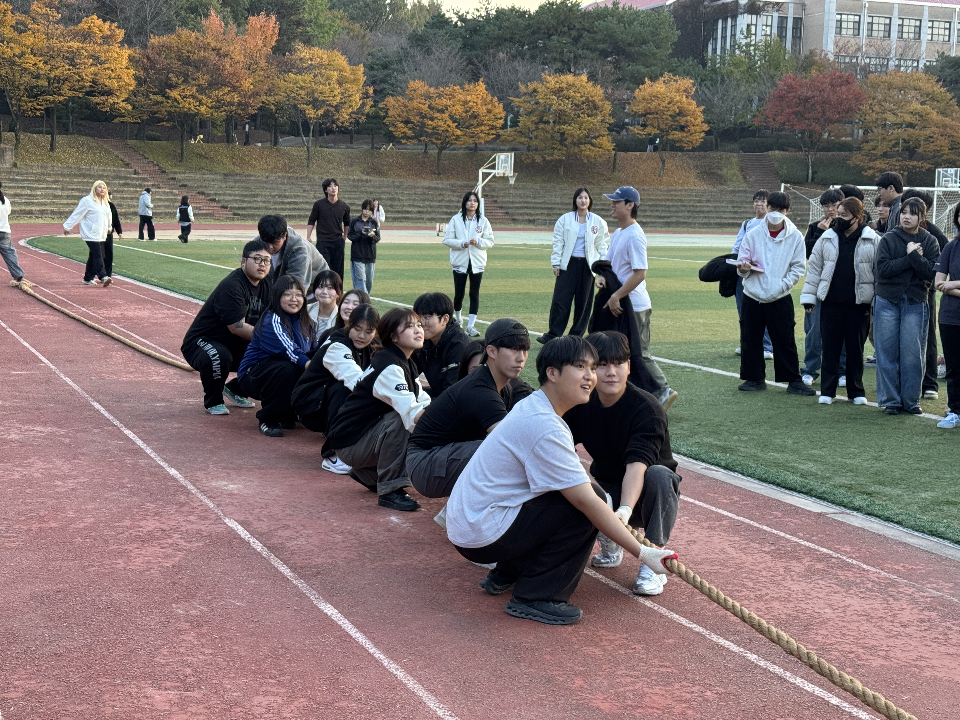 2025 미술·디자인대학 산업디자인학과 체육대회 게시글의 1 번째 이미지