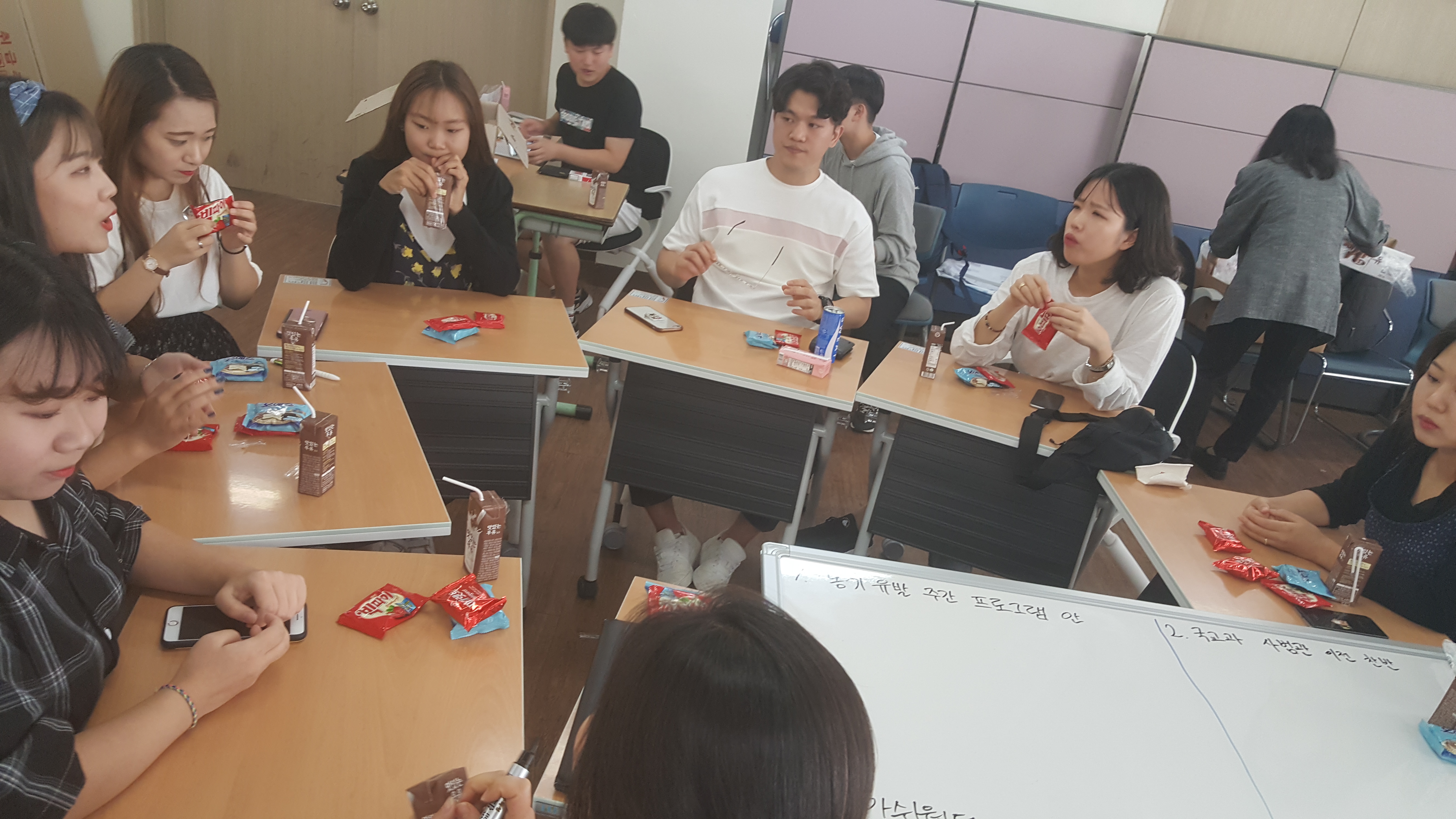 120인의 원탁회의 게시글의 3 번째 이미지
