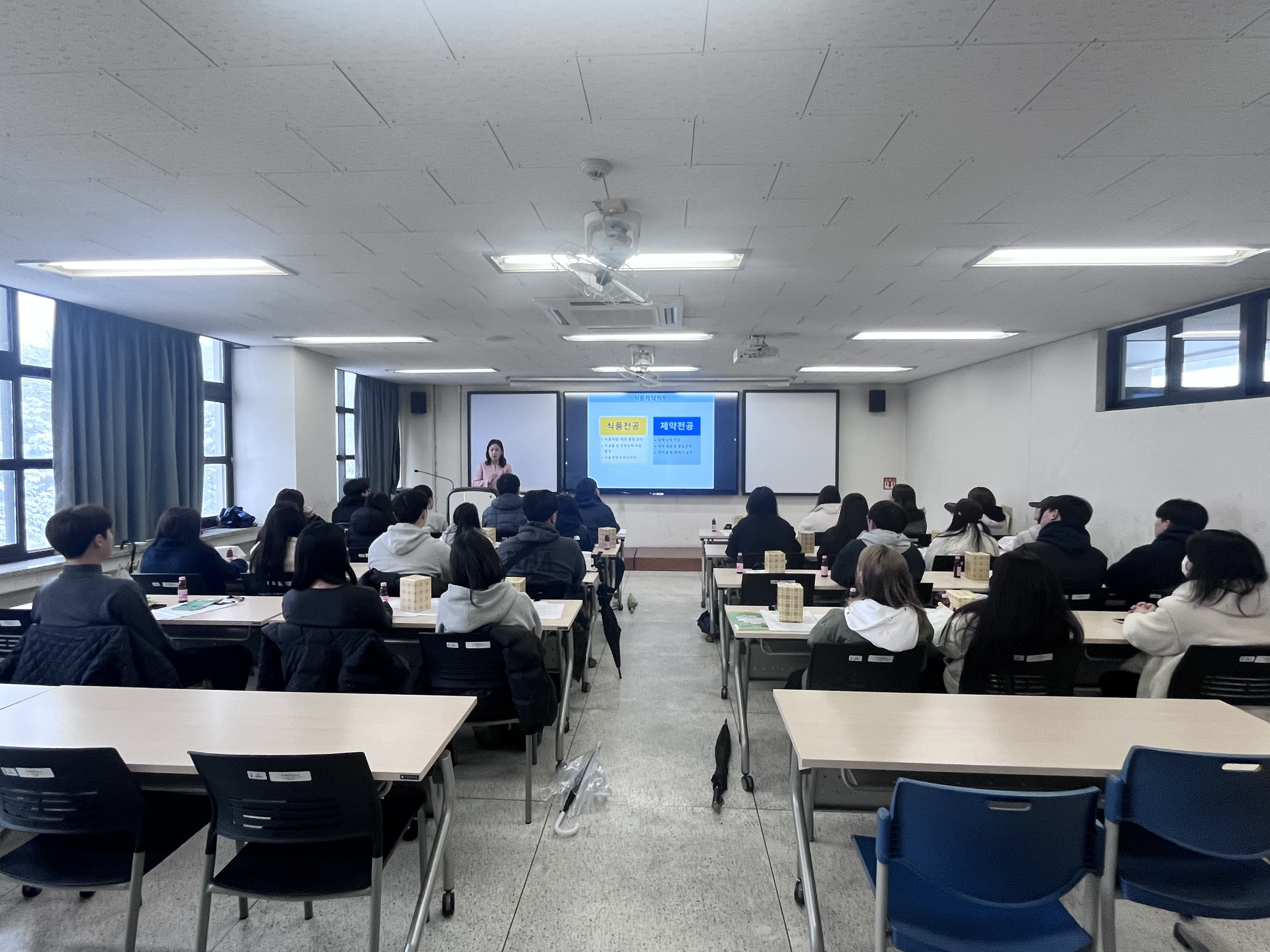 2026학년도 식품제약학부 신입생 OT 게시글의 2 번째 이미지