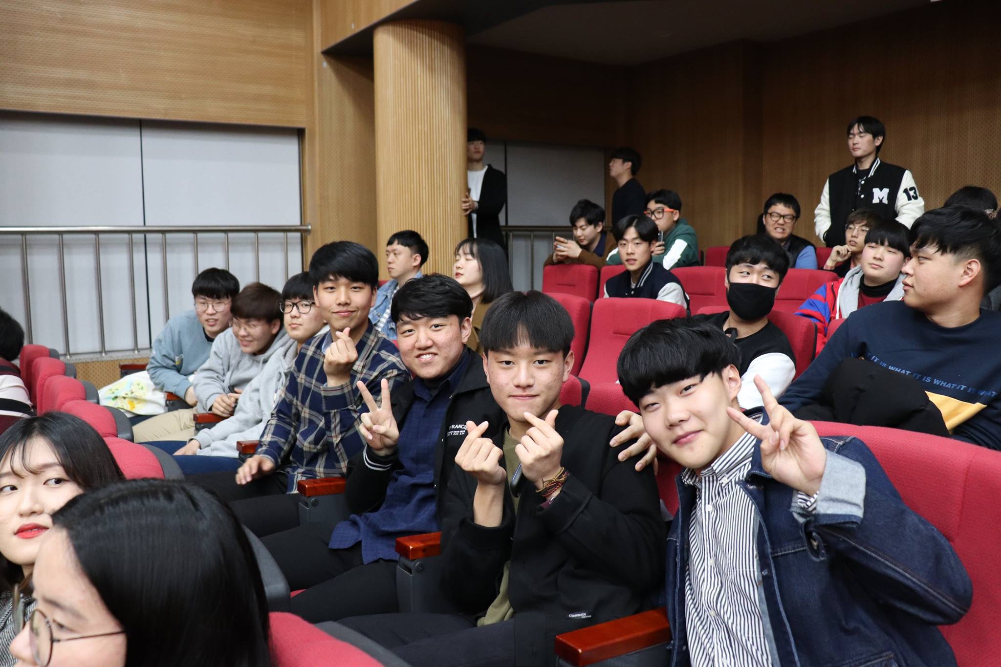 2018. 3. 26 선후배 어울림제 게시글의 2 번째 이미지