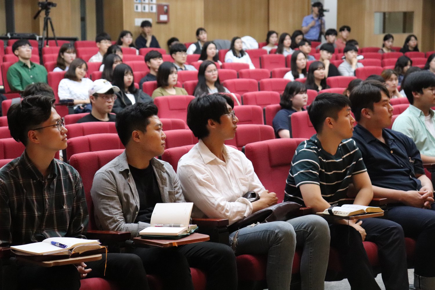 2018. 6. 11 2분기 초청 영성집회 게시글의 5 번째 이미지