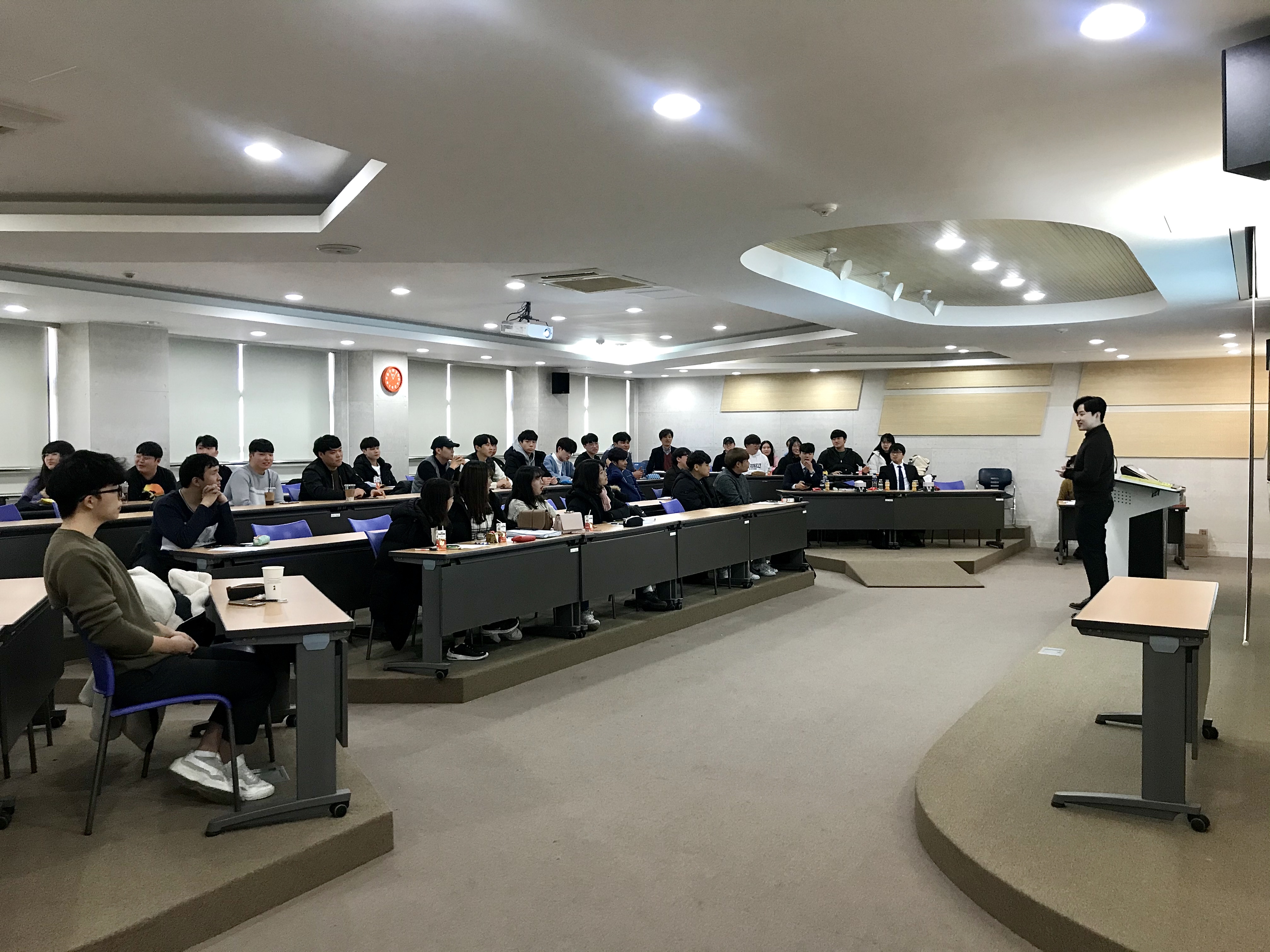 [특강] 2019-2학기 졸업생 취업특강 게시글의 6 번째 이미지