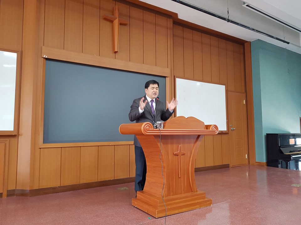 170315 신학대학원 수요채플  게시글의 3 번째 이미지