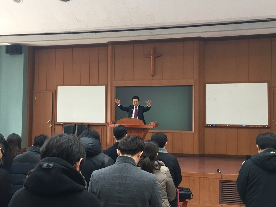 170322 신학대학원 수요채플  게시글의 1 번째 이미지