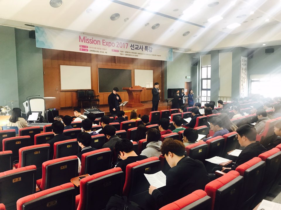 170419 신학대학원 수요채플  게시글의 2 번째 이미지