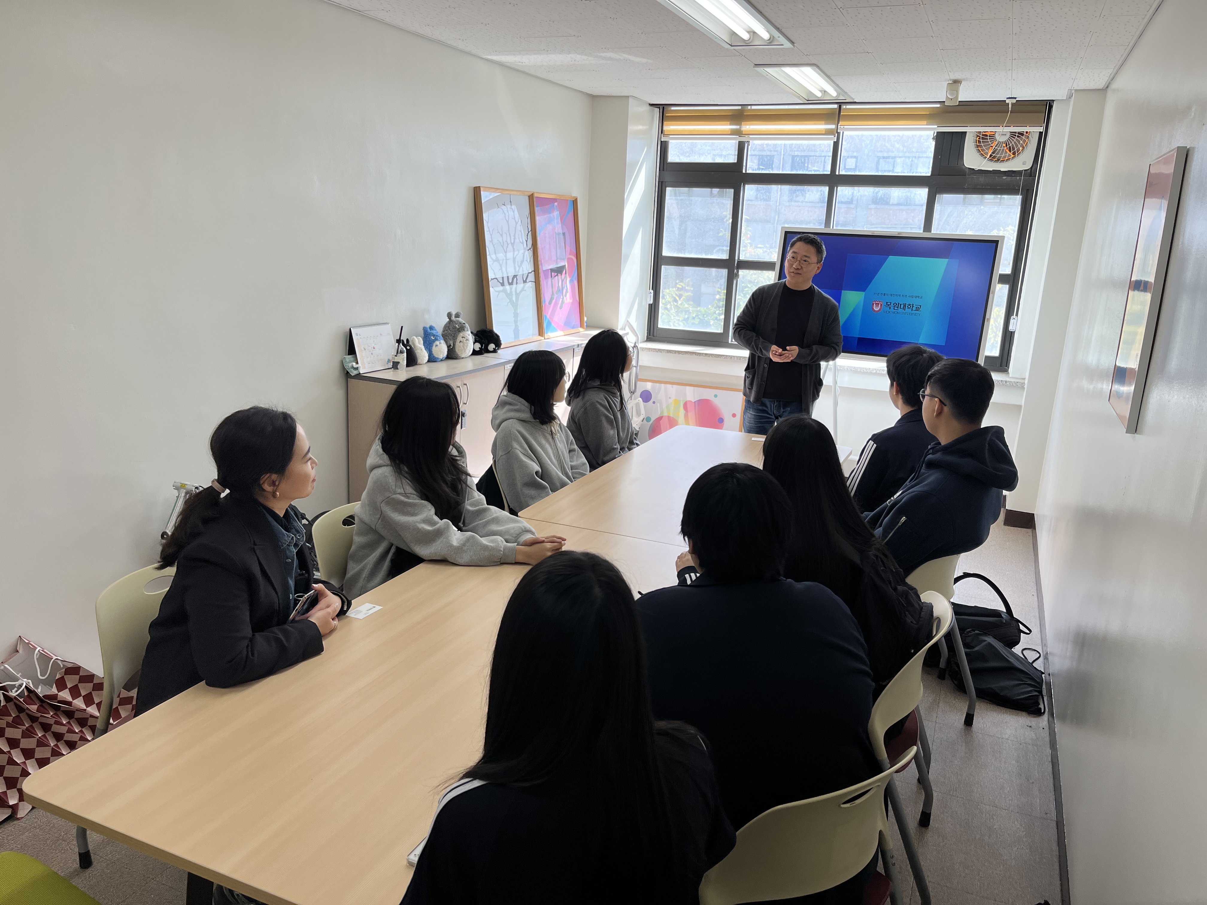 2025학년도 대전도안고등학교 시각커뮤니케이션디자인학과 견학 및 수업 참관 게시글의 3 번째 이미지